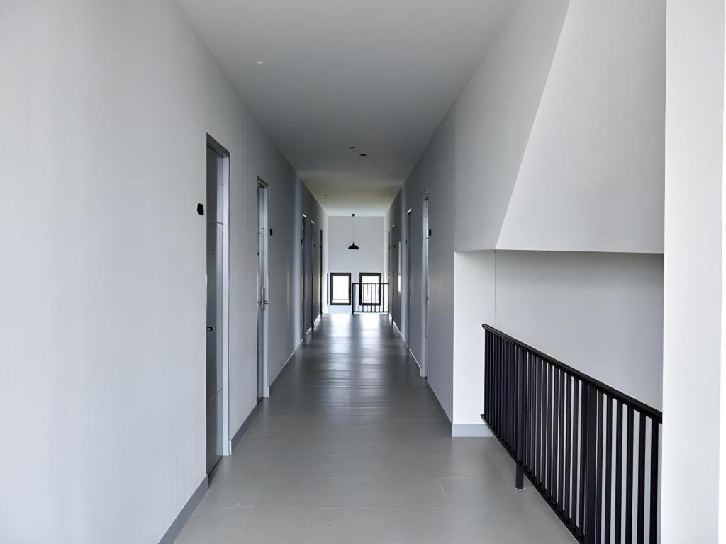 @Sleep Hotel Nakhon Pathom Eksteriør billede