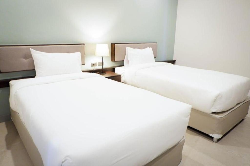 @Sleep Hotel Nakhon Pathom Eksteriør billede