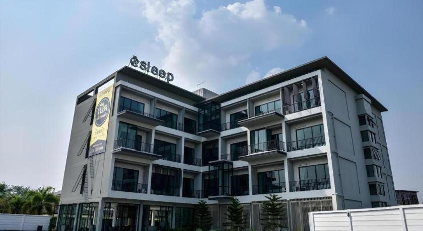 @Sleep Hotel Nakhon Pathom Eksteriør billede