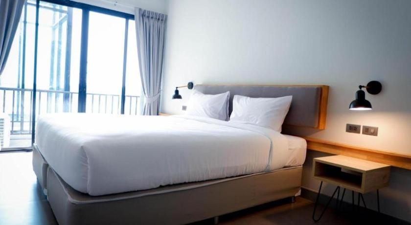 @Sleep Hotel Nakhon Pathom Eksteriør billede
