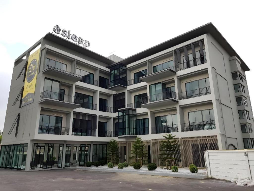 @Sleep Hotel Nakhon Pathom Eksteriør billede